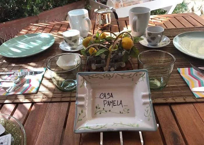 招待所 Casa Pamela 4*